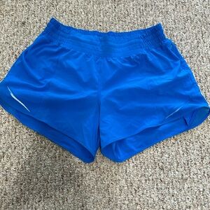 Poolside Blue, Lulu Lemon hotty hot shorts